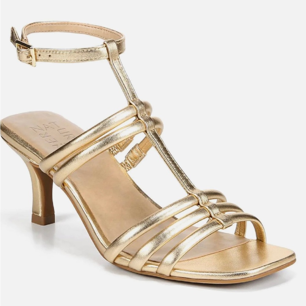 NATURALIZER Starla Strappy Sandals Color: Dark Gold size 6.5
